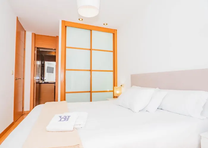 Ybh Paraguay, 15 Con Parking Gratis * Vigo